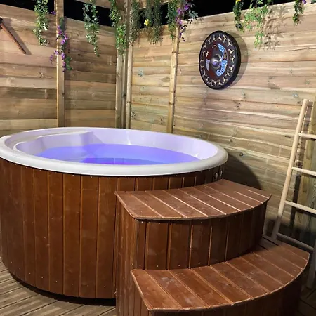 Nü-de Et Gasthof Zuydcoote