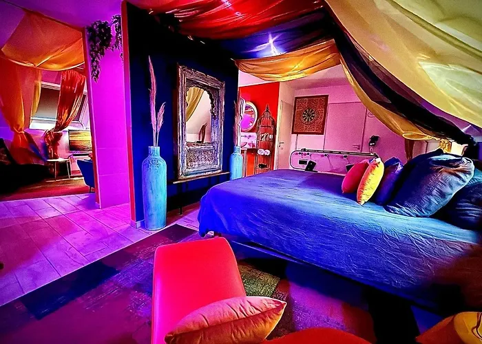 Nü-de Et Maison d'hôtes 4*