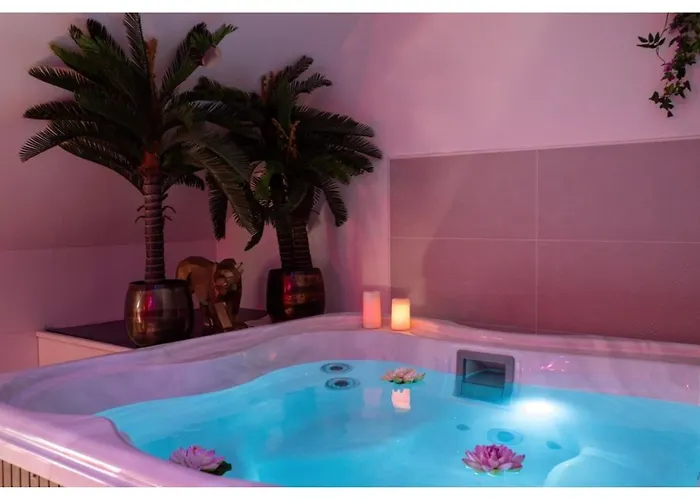 Nü-de Et Maison d'hôtes 4*